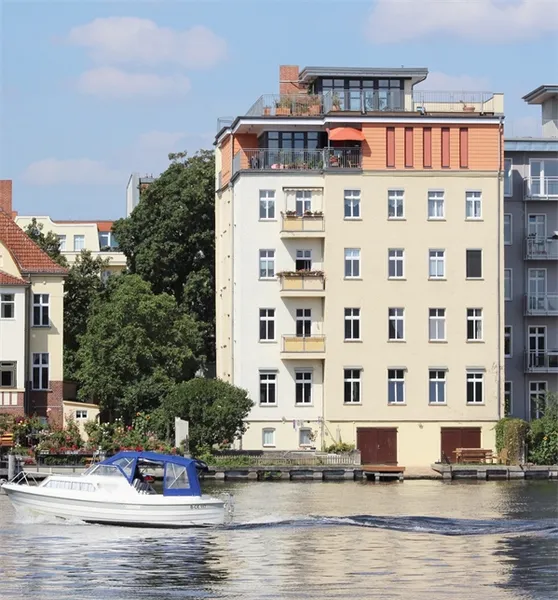 3-Zimmer-Wohnung mit traumhaften Wasserblick auf die Dahme! — photo 1